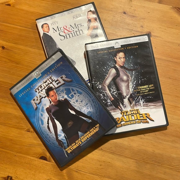 Angelina Jolie DVD Bundle 2 Tomb Raider & Mr&Mrs Smith GUC - Picture 1 of 1